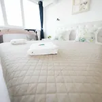 Sunny 2-bedroom With Sea View Варна