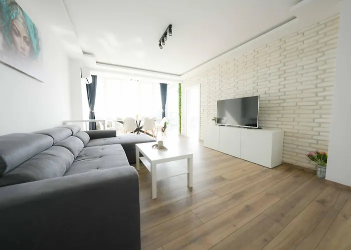 Apartamento Sunny 2-bedroom With Sea View