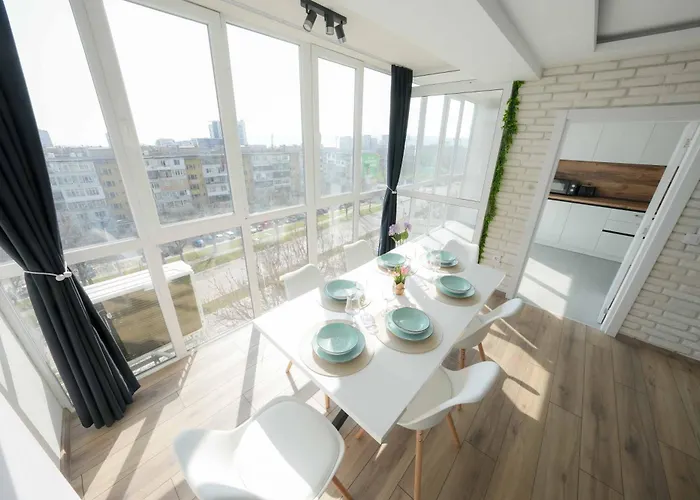 Appartamento Sunny 2-bedroom With Sea View